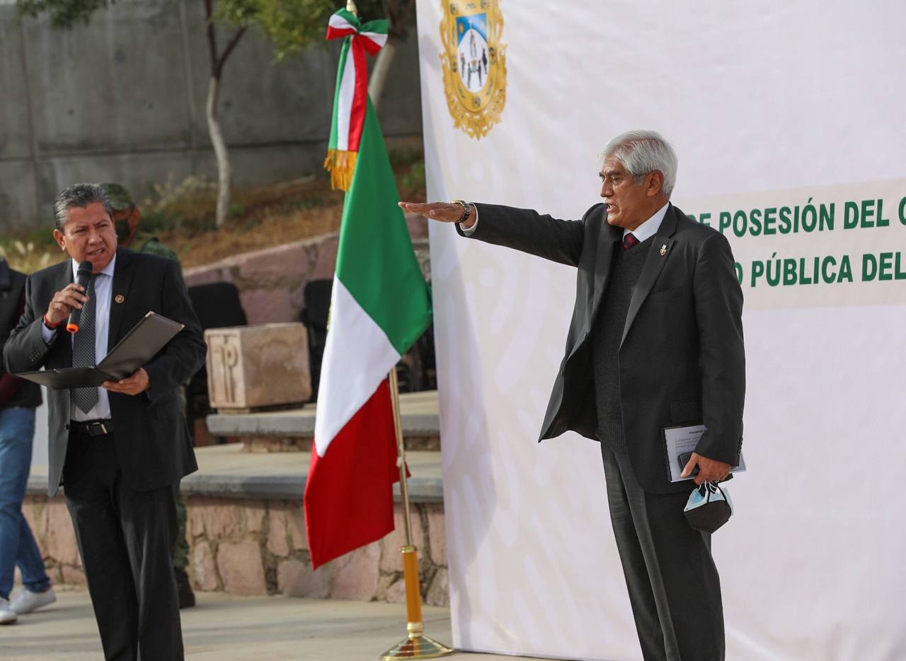 El Gobernador David Monreal toma protesta al General Adolfo Marín como secretario de Seguridad Pública