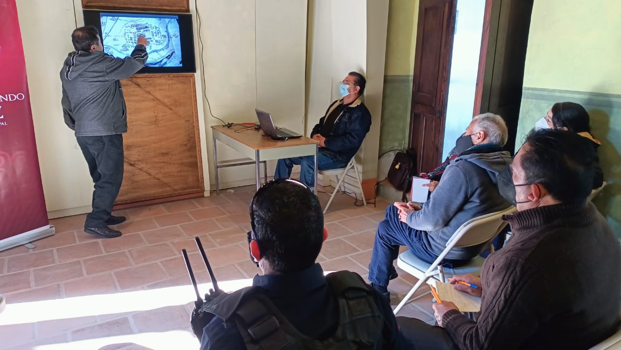 CON CONSCIENCIA HISTÓRICA Y ARQUITECTÓNICA, EL H. AYUNTAMIENTO DE JEREZ ESTÁ FORMANDO A SU POLICÍA TURÍSTICA.