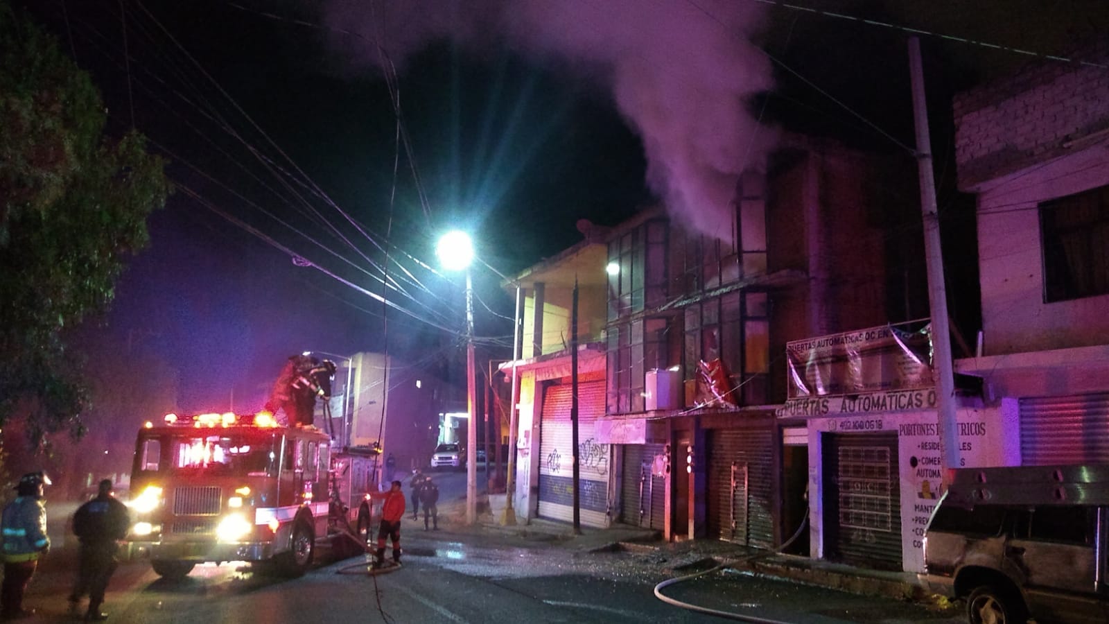 ATIENDE PROTECCIÓN CIVIL MUNICIPAL INCENDIO EN LA AVENIDA SAN MARCOS