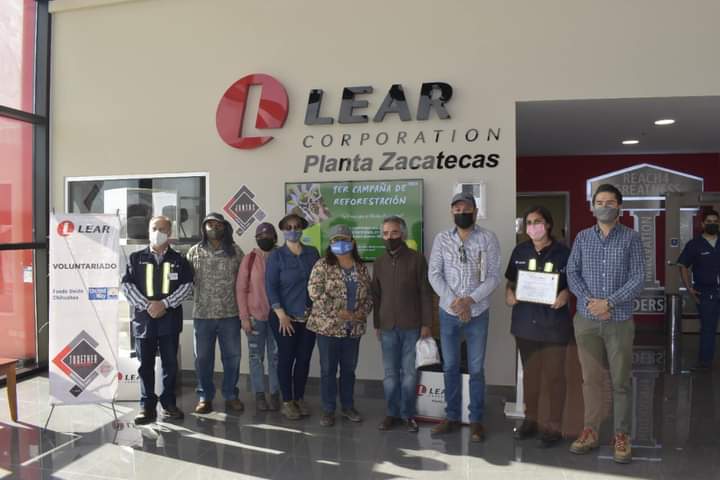 Gobierno de Zacatecas y Lear Corporation reforestan bulevar de Morelos con 500 árboles