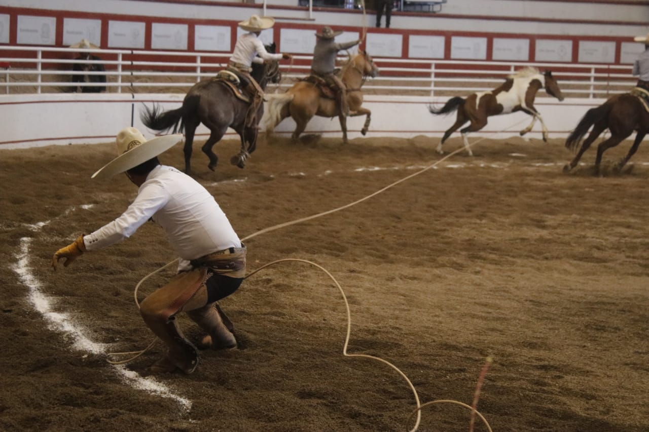 El Secreto Campo Azul, nuevo líder del Campeonato Nacional del Mezcal y La Plata