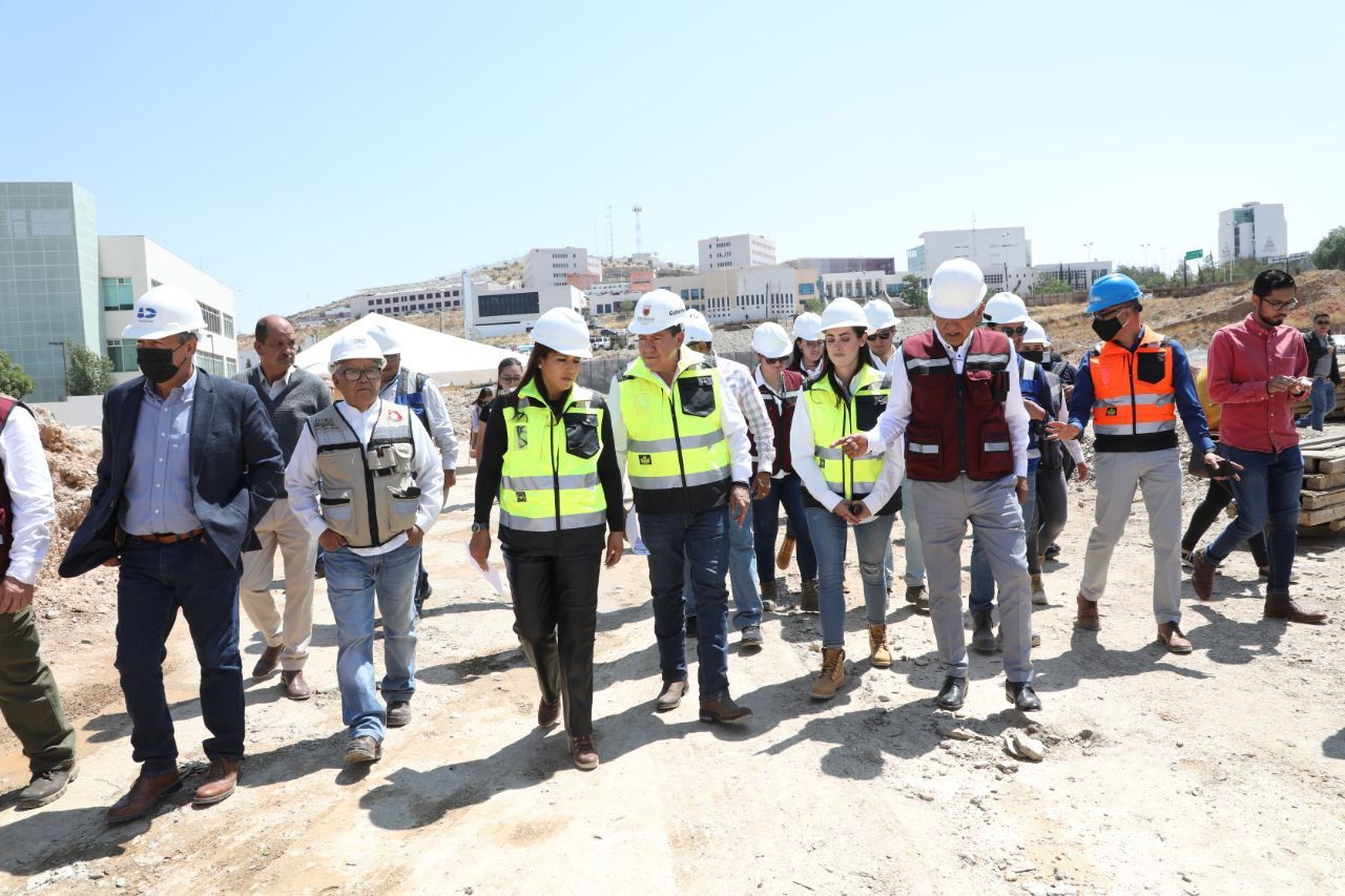 Anuncia Gobernador David Monreal Obras Viales y de Transporte Público en Zacatecas