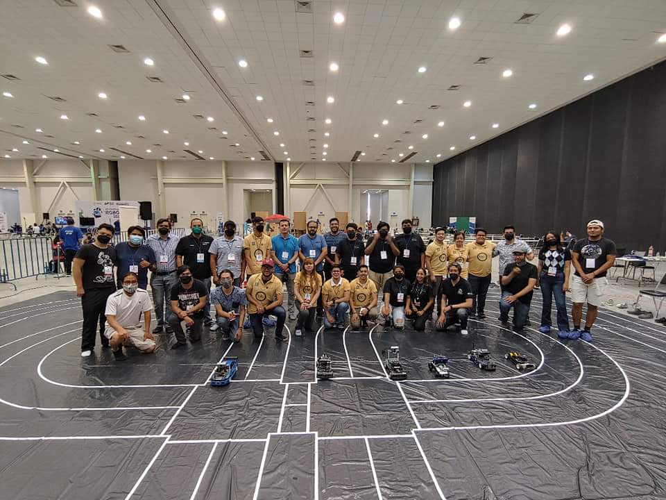 Reconoce Gobierno de Zacatecas a estudiantes ganadores del primer lugar del XIII Torneo Mexicano de Robótica 2022