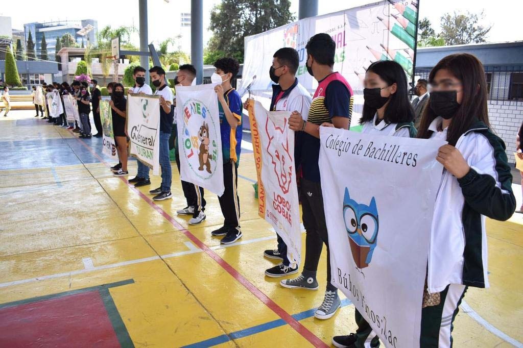 Participan estudiantes del COBAEZ en Torneo Nacional de Matemáticas