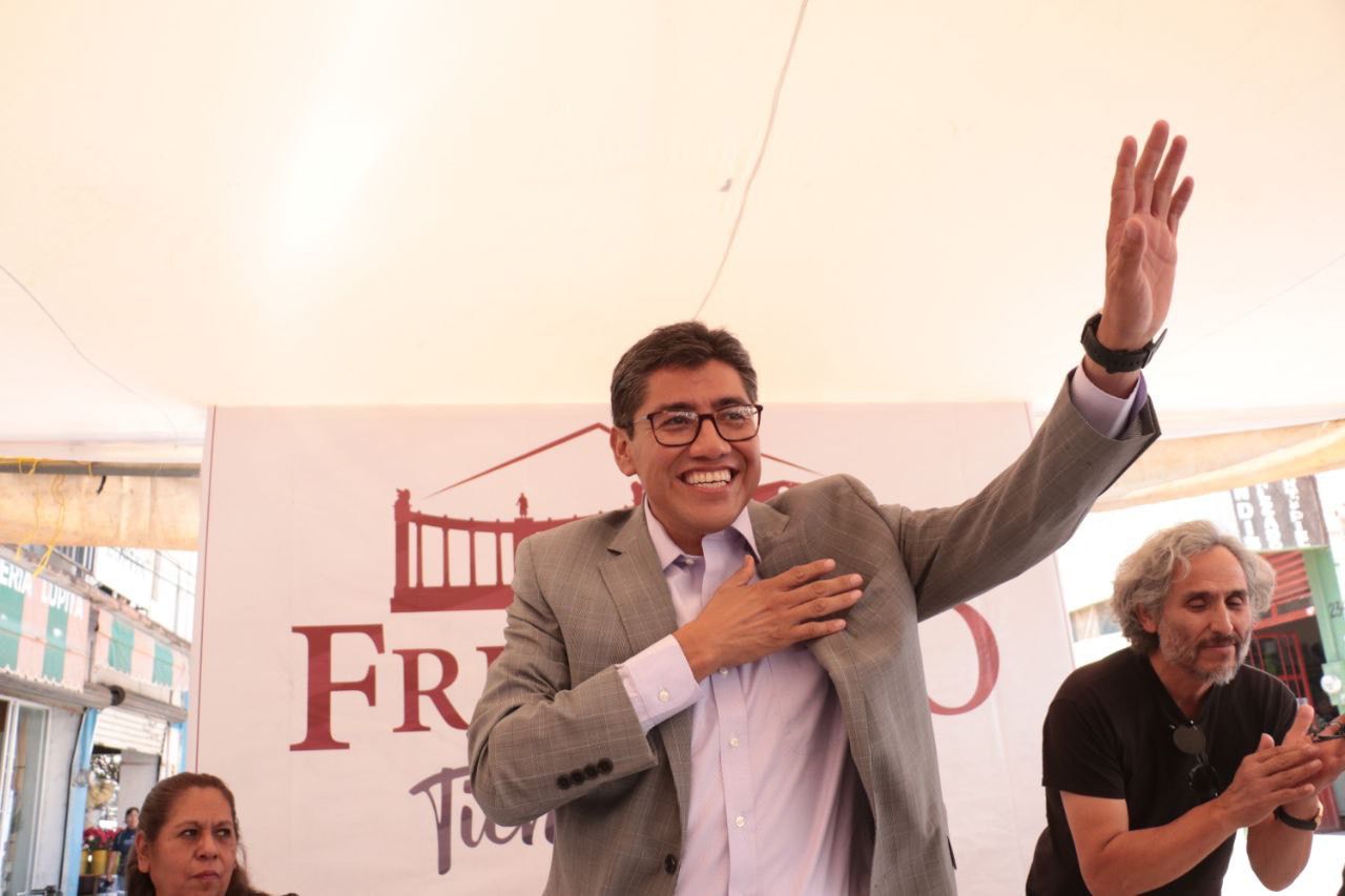 ENTREGA SAÚL MONREAL LA PRIMERA ETAPA DE REHABILITACIÓN DE LA CALLE 20 DE NOVIEMBRE