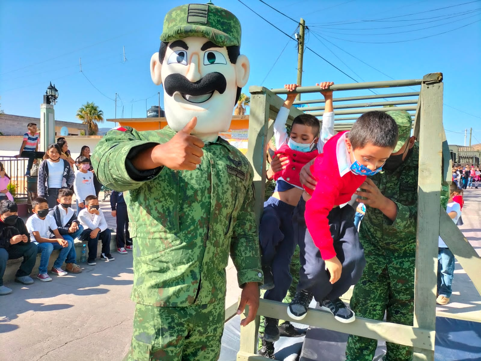 Lleva SEDENA actividades recreativas a niñez y juventud en Jiménez del Teúl