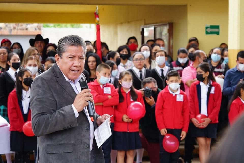 Reconocen docentes, directivos y paterfamilias la cruzada del Gobernador David Monreal Ávila a favor de la educación en Zacatecas