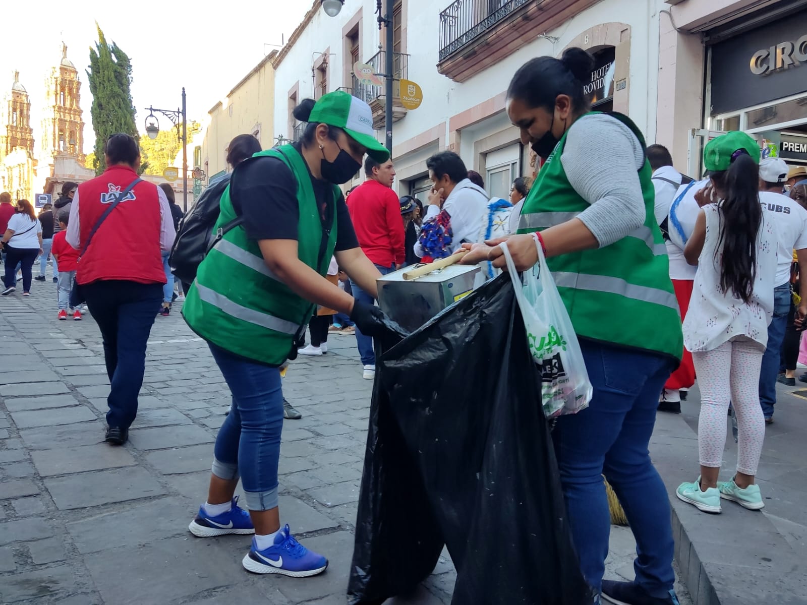 IMPECABLE, CENTRO HISTÓRICO DE ZACATECAS TRAS ARRANQUE DE LA 25 EDICIÓN DEL FESTIVAL DEL FOLCLOR INTERNACIONAL