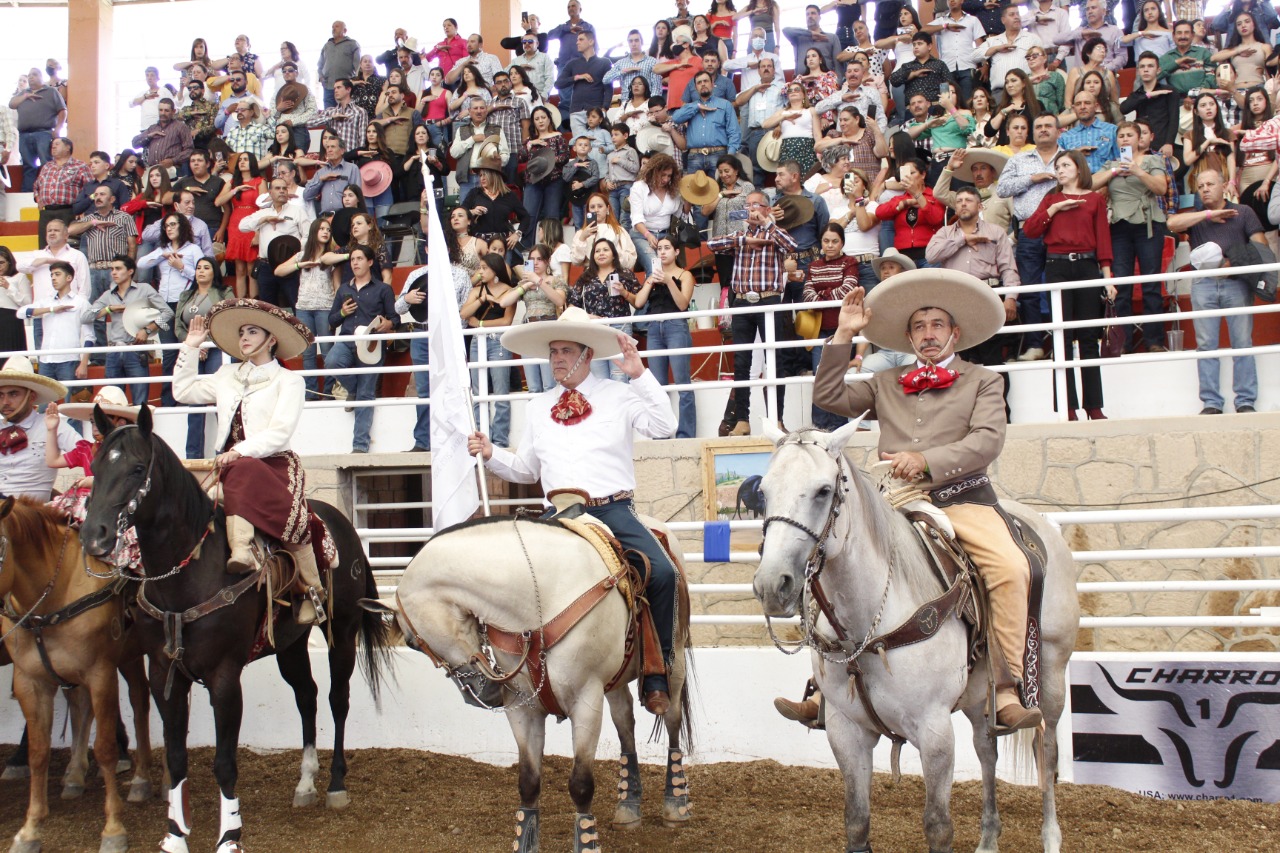 LA FIESTA MÁS MEXICANA REUNE A LOS PAISANOS EN EL TORNEO NACIONAL CHARRO JEREZ CAPITAL MIGRANTE