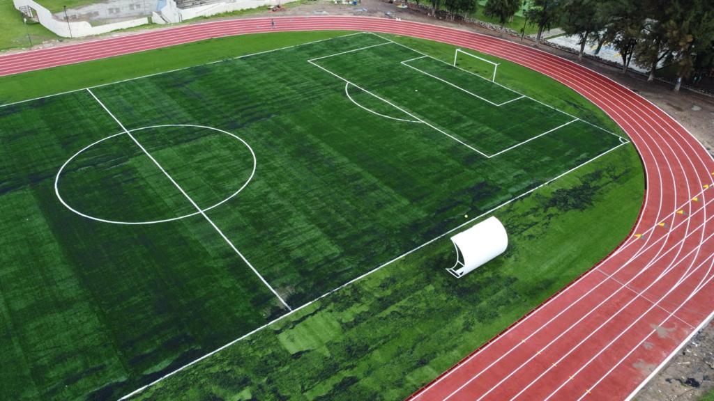 Concluye Gobierno de Zacatecas modernización de cancha de futbol en la Unidad Deportiva de Tlaltenango