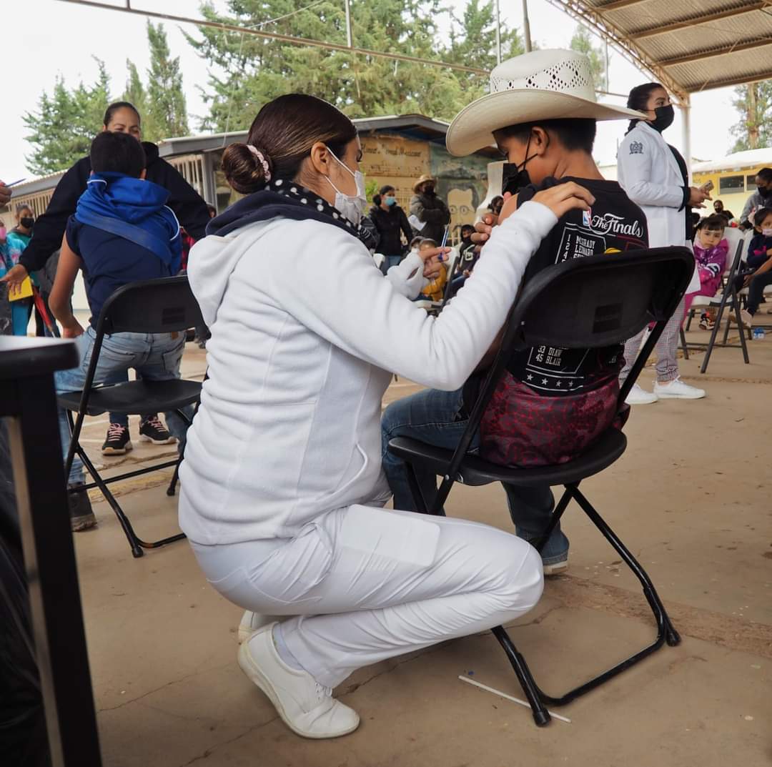 Continúa Vacunación a Niños en Fresnillo