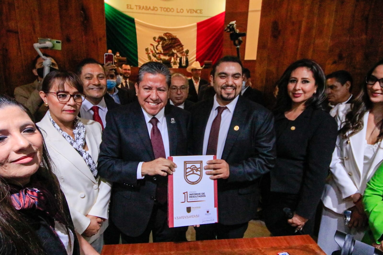 Entrega Gobernador David Monreal Ávila su Primer Informe de Resultados a la LXIV Legislatura