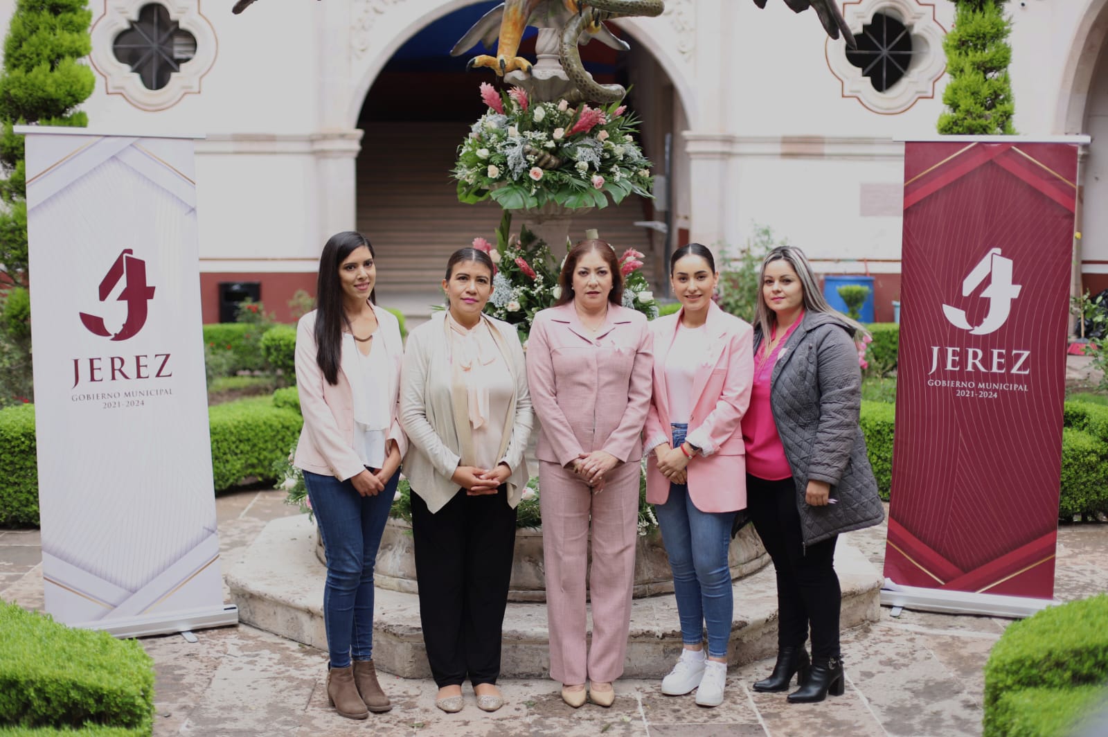 INICIAN ACTIVIDADES DEL MES ROSA QUE BUSCA CONCIENTIZAR SOBRE LA PREVENCIÓN DEL CÁNCER DE MAMA