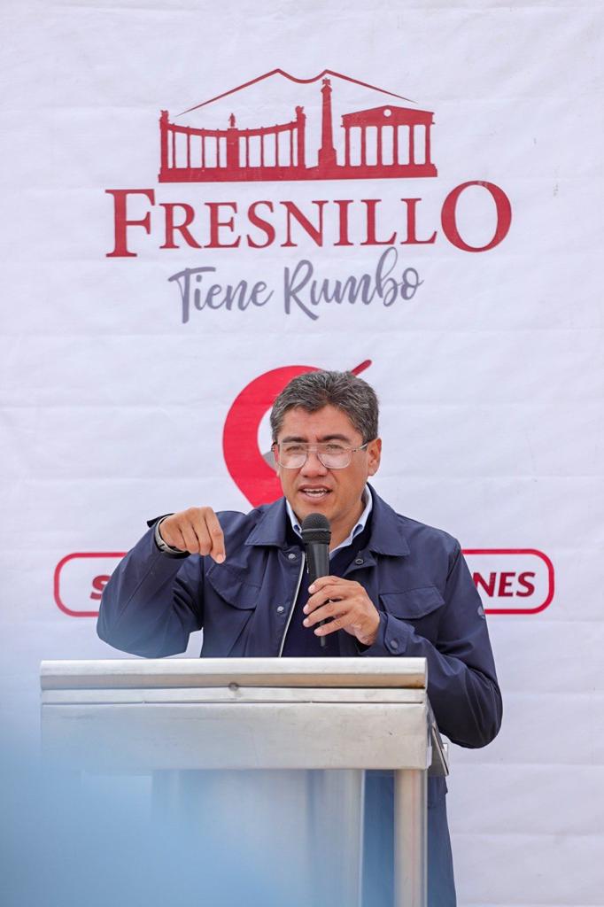 ARRANCA CONSTRUCCIÓN DE DOMO EN EL CECYTEZ FRESNILLO
