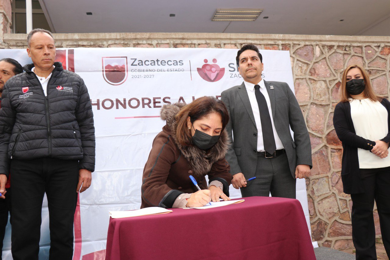 Gobierno de Zacatecas incrementará 100% entrega de despensas en todo el Estado, a través del SEDIF