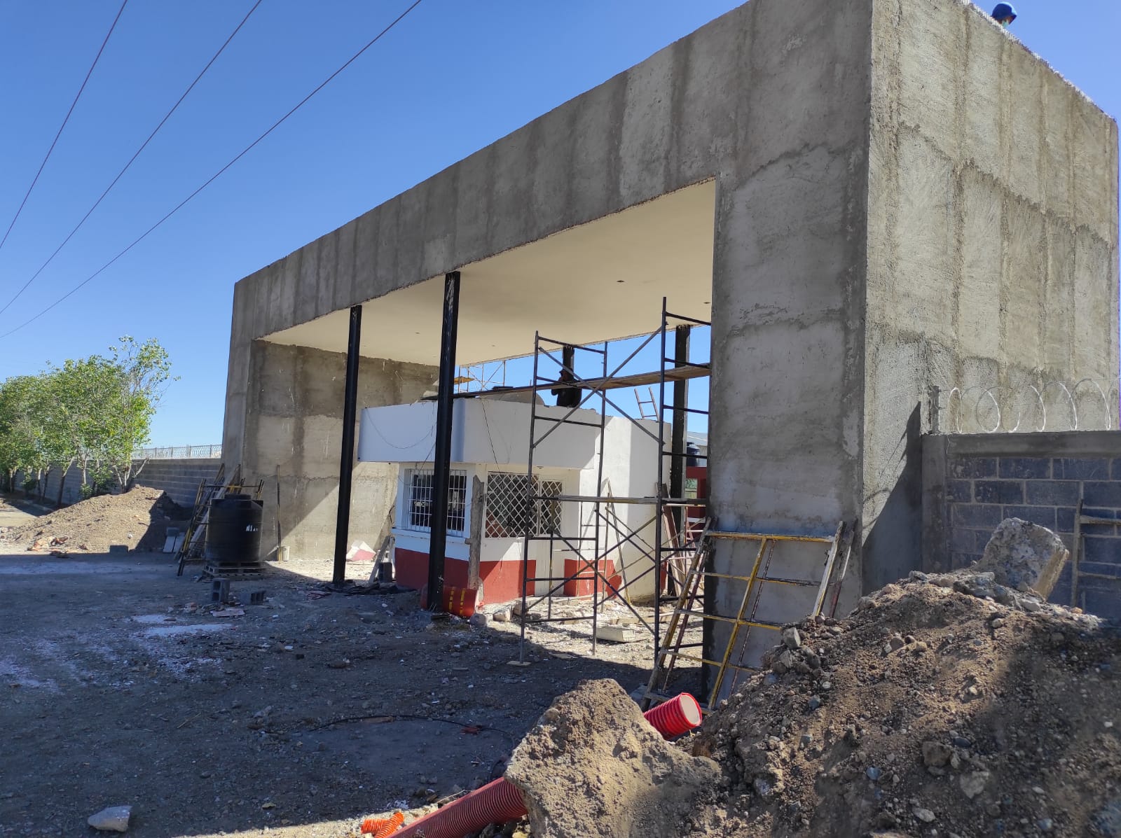 Con presupuesto superior a los 30 mpd, construye Gobierno de Zacatecas primer etapa del complejo de almacenes centrales