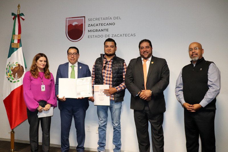 Entrega Gobierno de Zacatecas documentos de apostilla, traducción e inserción de doble nacionalidad