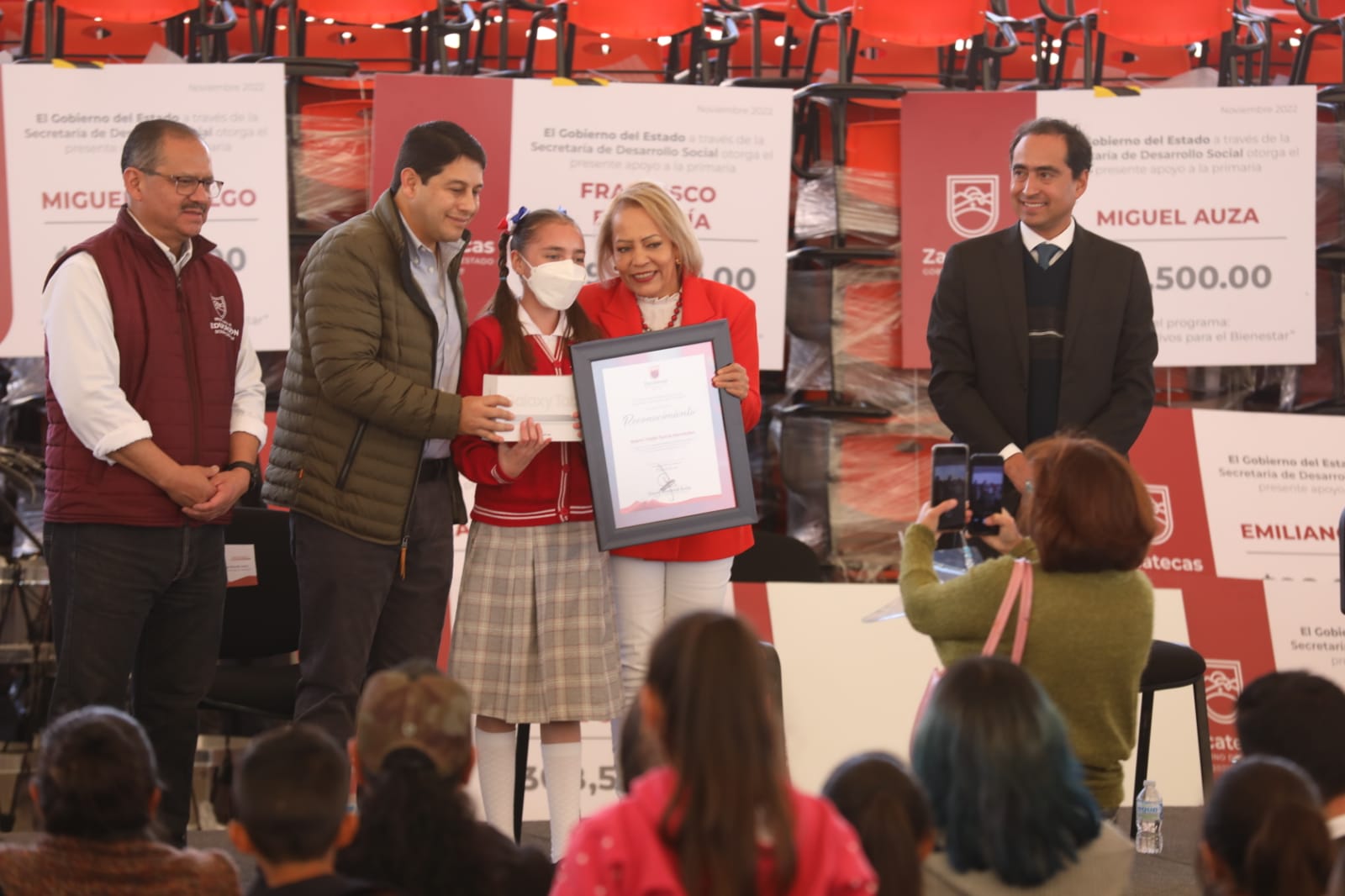 Mejora Gobernador David Monreal condiciones educativas de más de 35 mil niñas y niños zacatecanos