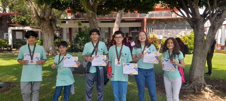 Estudiantes zacatecanos ganan seis medallas en Olimpiada Mexicana de Matemáticas