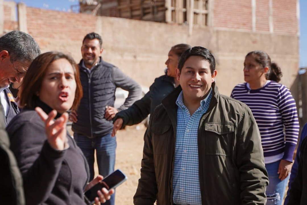 SUPERVISA JORGE MIRANDA LA CONFORMACIÓN DE CALLES EN LA COLONIA GONZÁLEZ ORTEGA