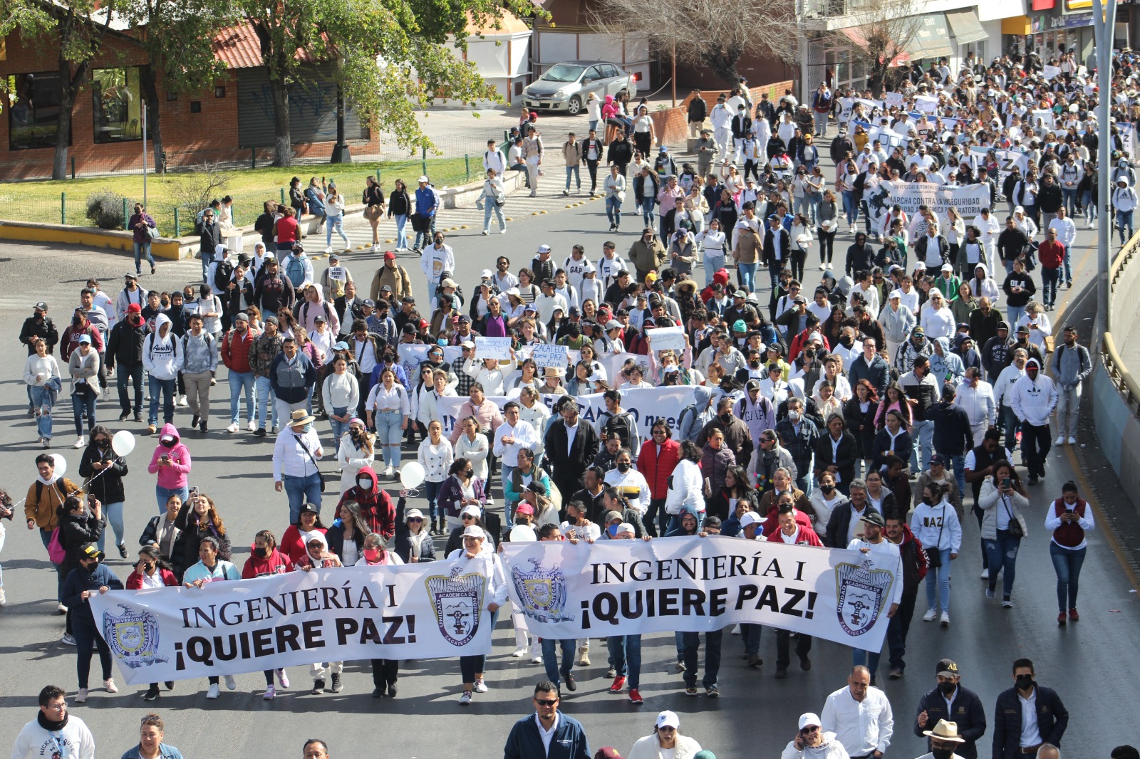 Universitarios marchan por la paz y la seguridad de Zacatecas