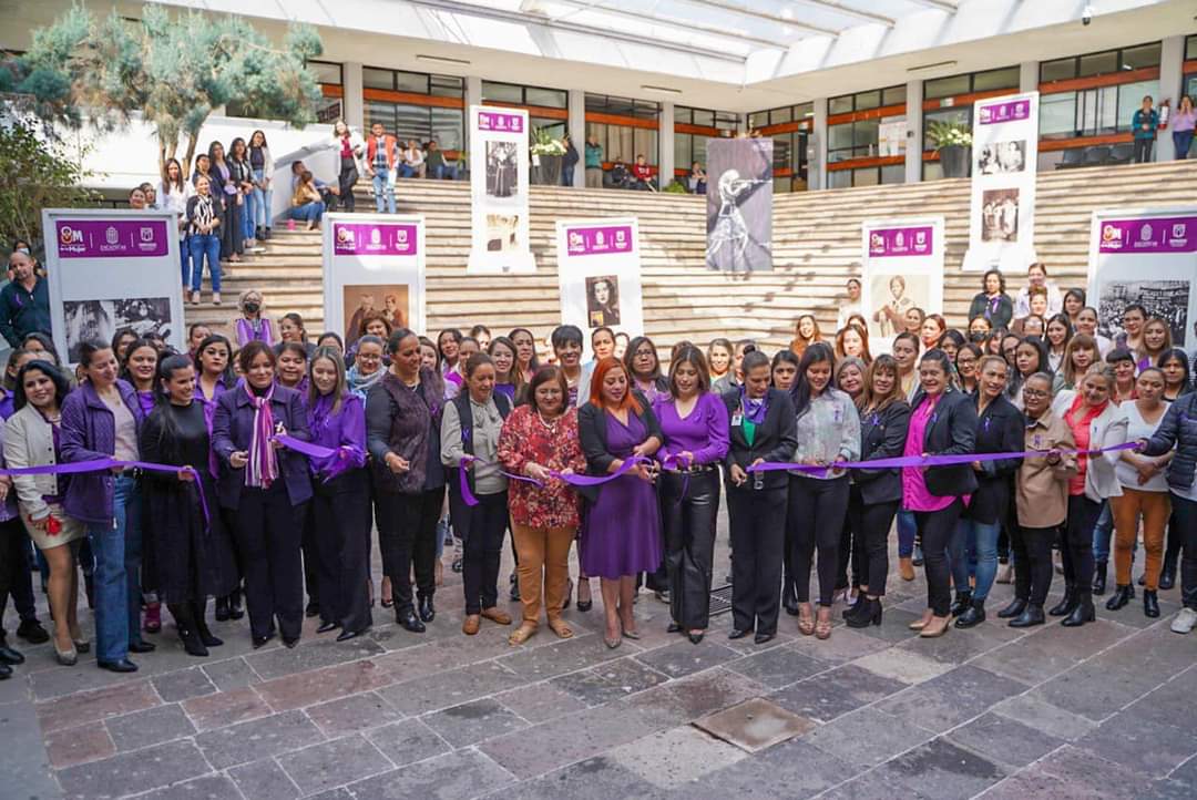 INAUGURAN LA EXPOSICIÓN “8M” EN EL AYUNTAMIENTO CAPITALINO 
