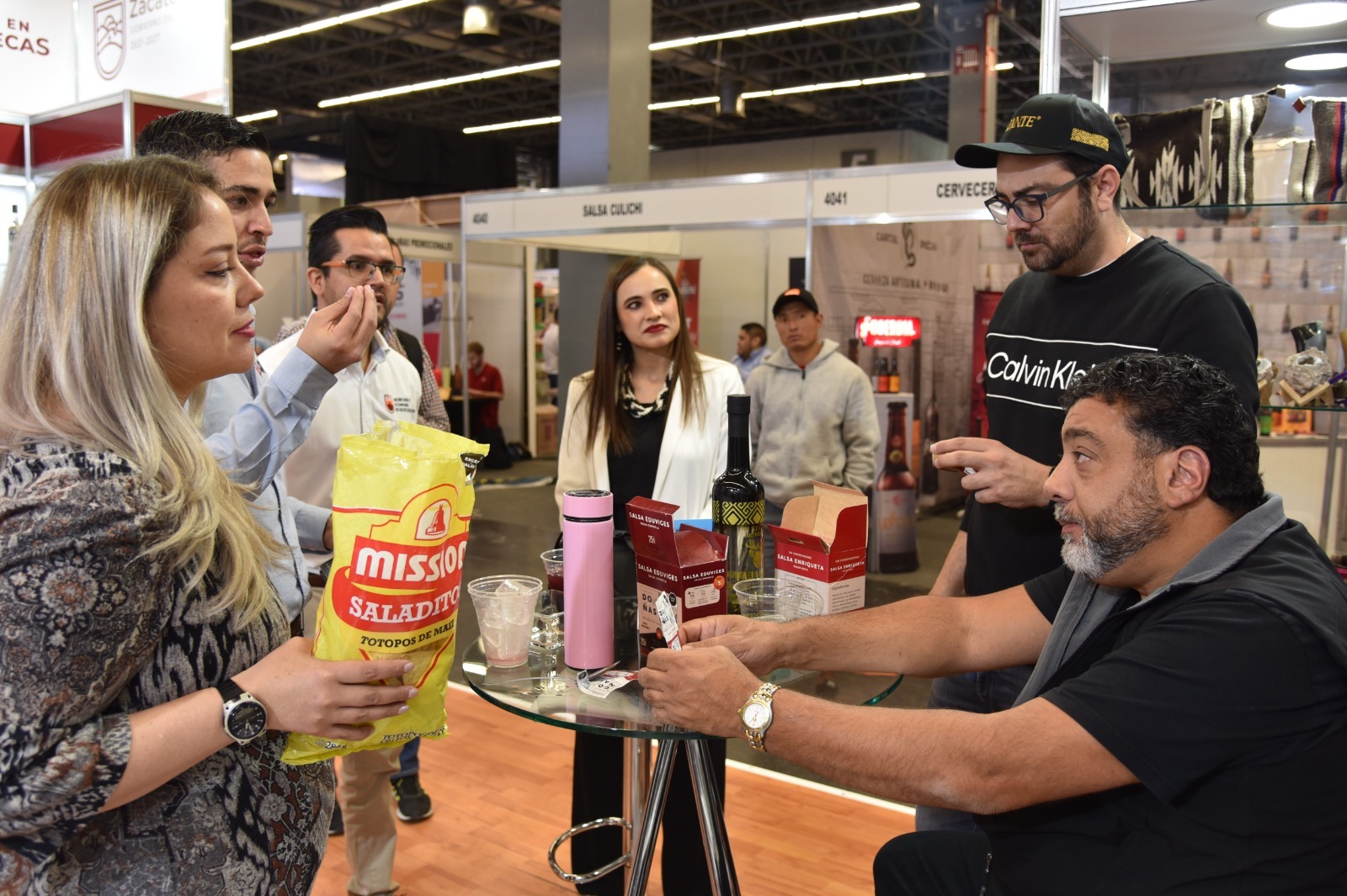 Gobierno de Zacatecas vincula a productores y artesanos con grandes empresas de México