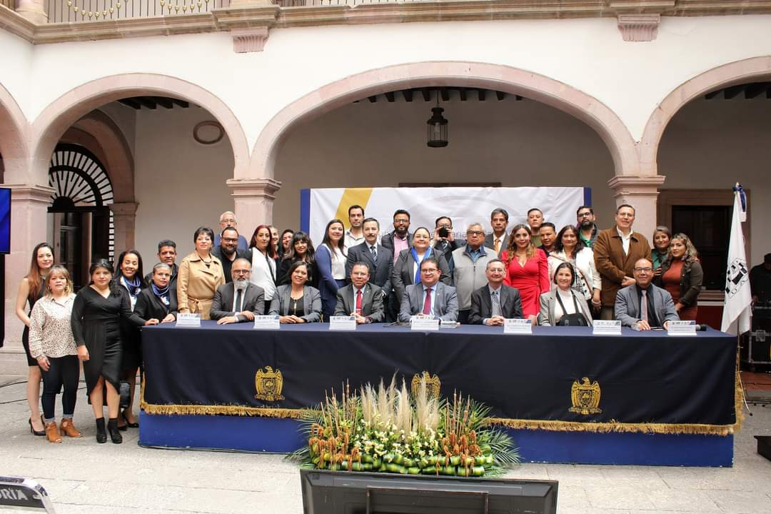 Licenciatura en Contaduría de la UACyA  recibe constancia de reacreditación por parte de CACECA
