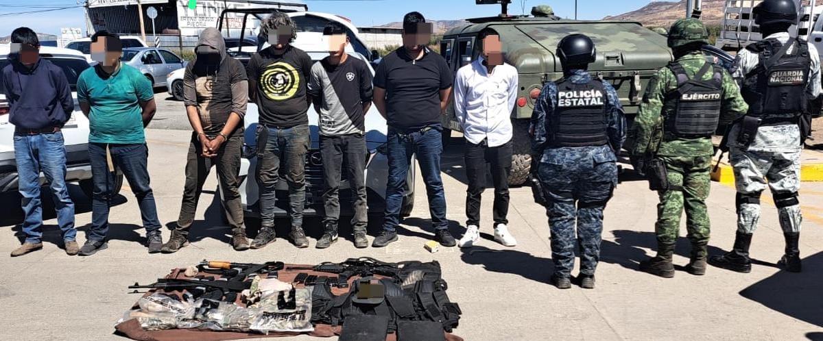 Desarticula FRIZ célula delictiva; detenidas 7 personas, se aseguraron 300 dosis de marihuana