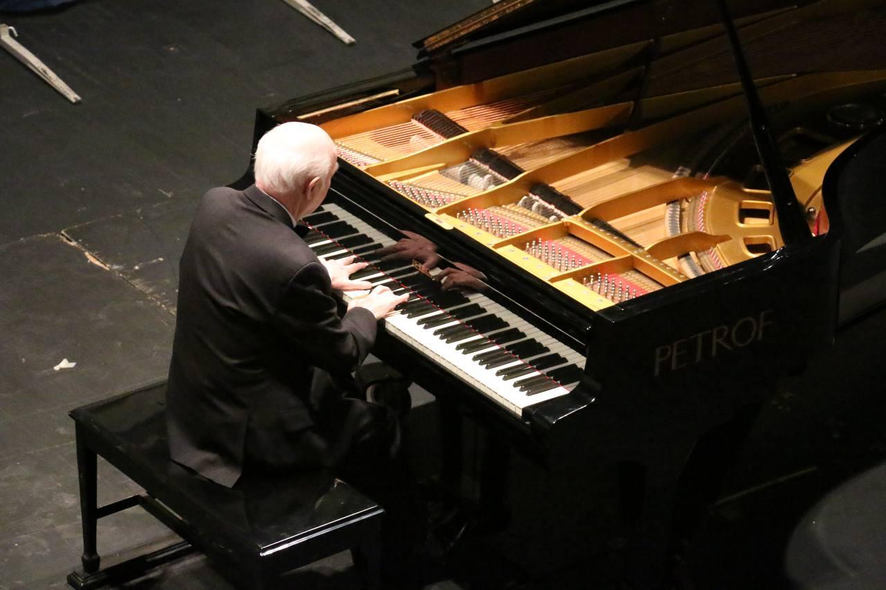Jorge Federico Osorio se presenta, con magistral concierto, en el Ciclo Internacional de Piano, dentro del FCZ 2023
