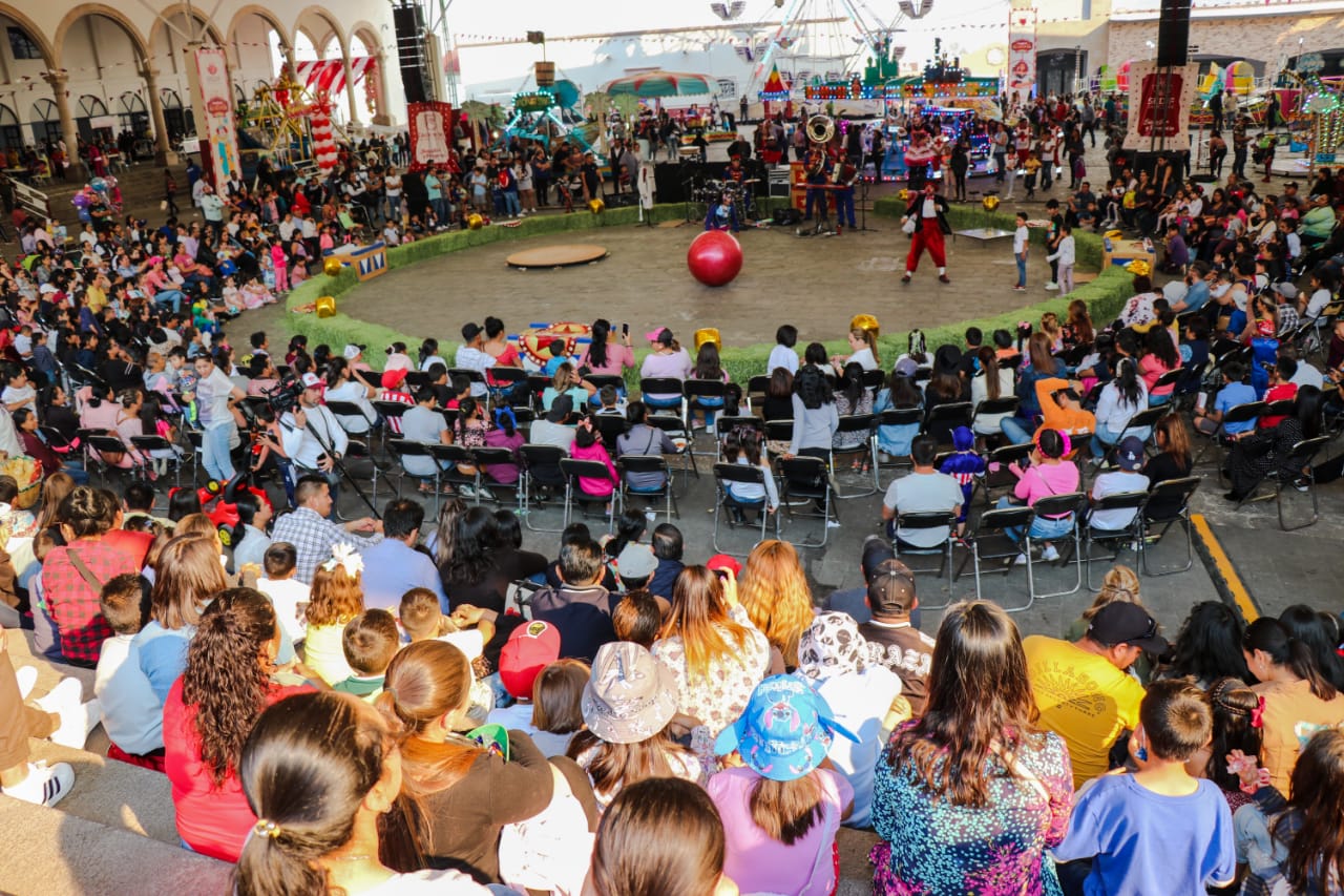 Encanta a familias zacatecanas Festival de la Alegría, evento para celebrar el Día del Niño