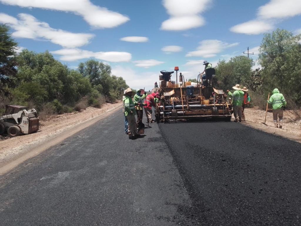 Reconstruye Gobierno de Zacatecas la carretera Espíritu Santo–El Salitrillo, en el municipio de Pinos
