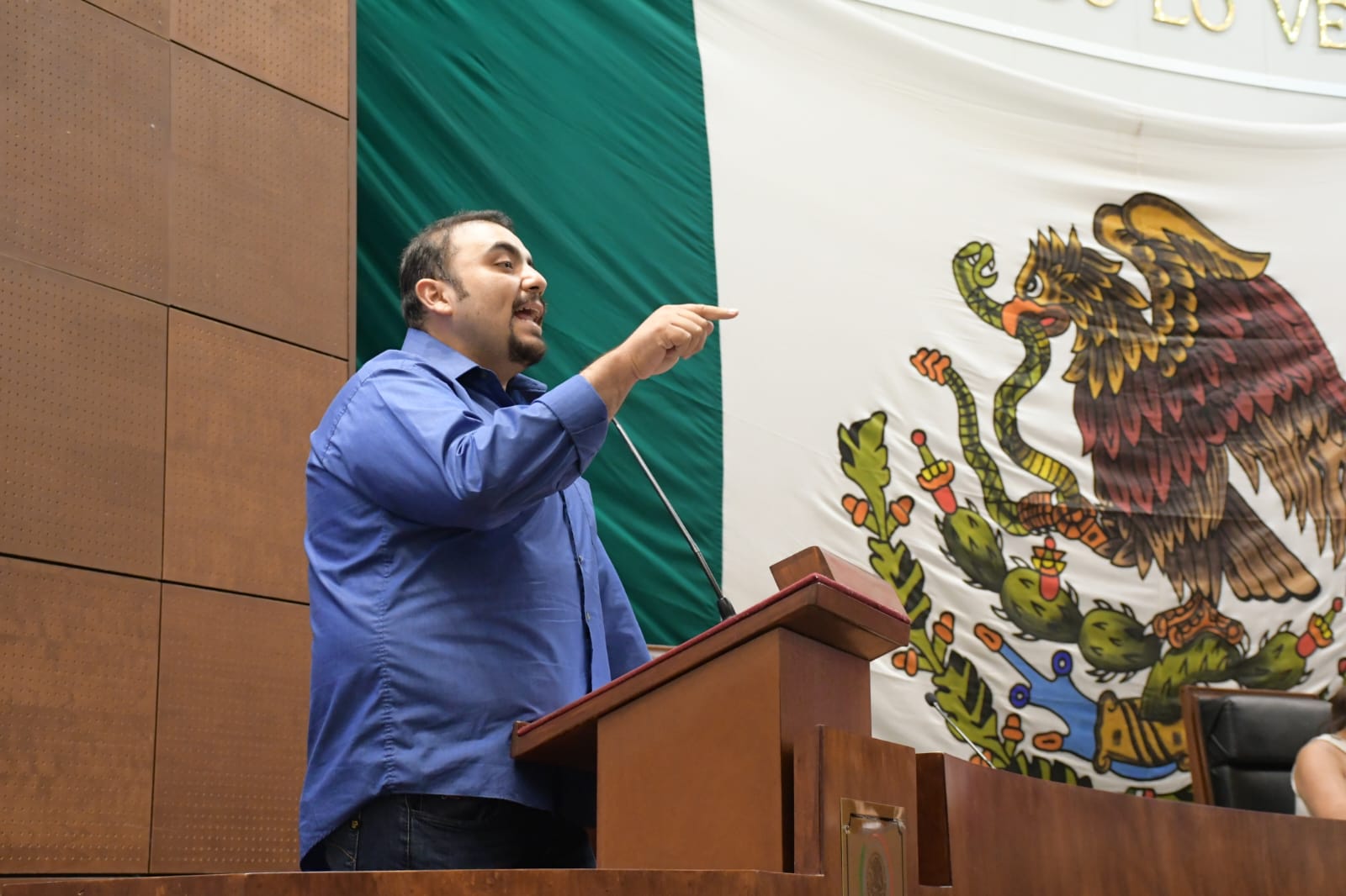 Presenta Ernesto González reforma a la Constitución Política del Estado para crear la Guardia Estatal