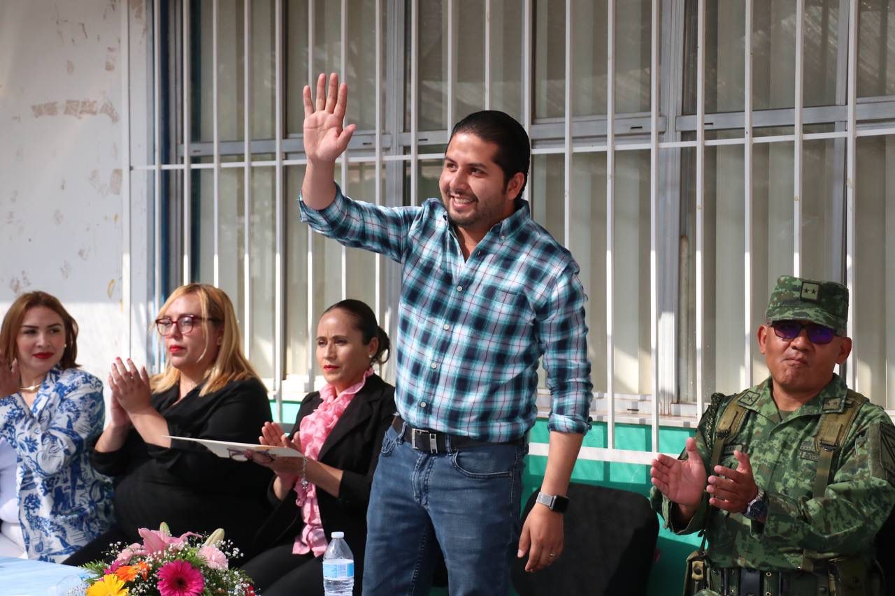 REALIZAN HONORES A LA BANDERA EN EL JARDÍN DE NIÑOS TEOCALLI
