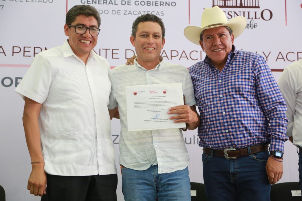 De manera inmediata, Gobernador David Monreal atiende y brinda respuestas al gremio del transporte público en Zacatecas