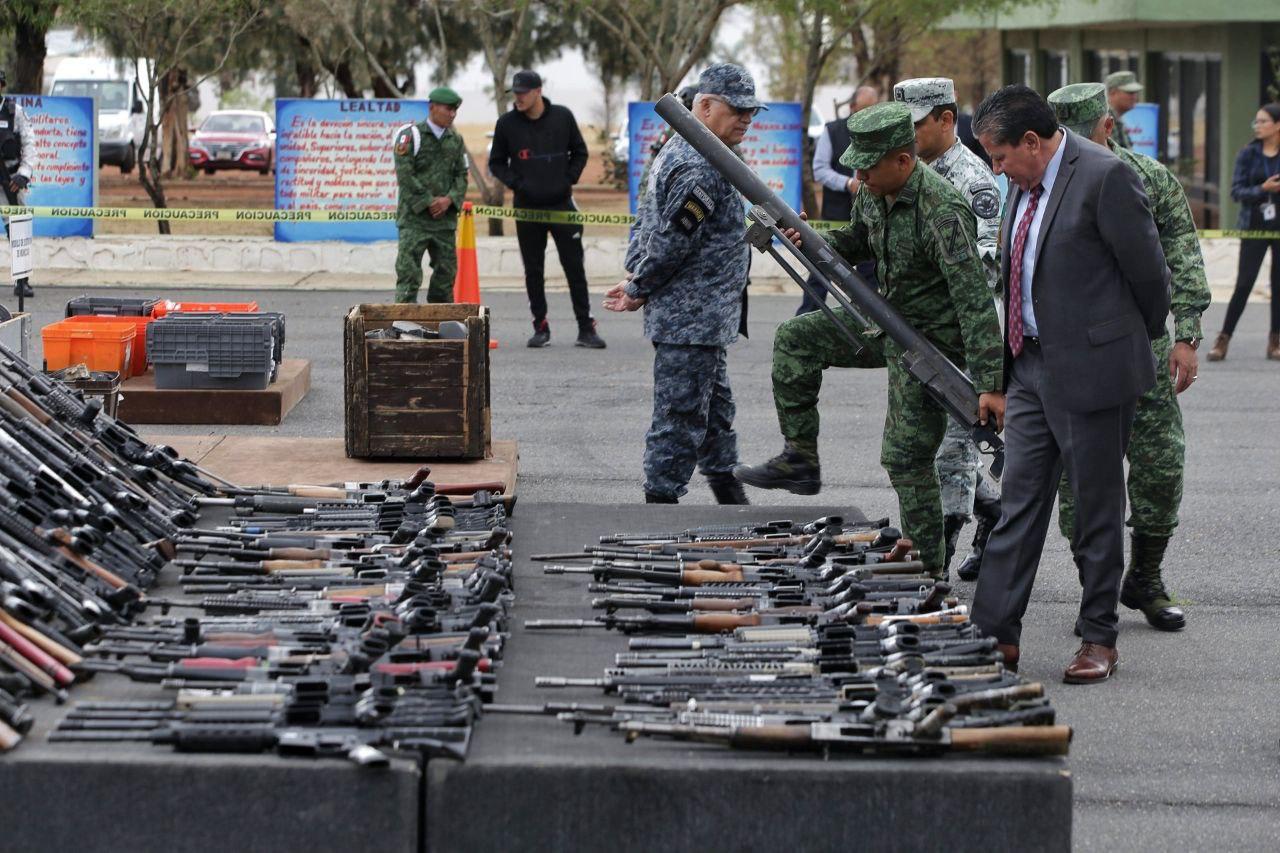 Encabeza Gobernador David Monreal Ávila destrucción de armamento decomisado por las Fuerzas de Seguridad