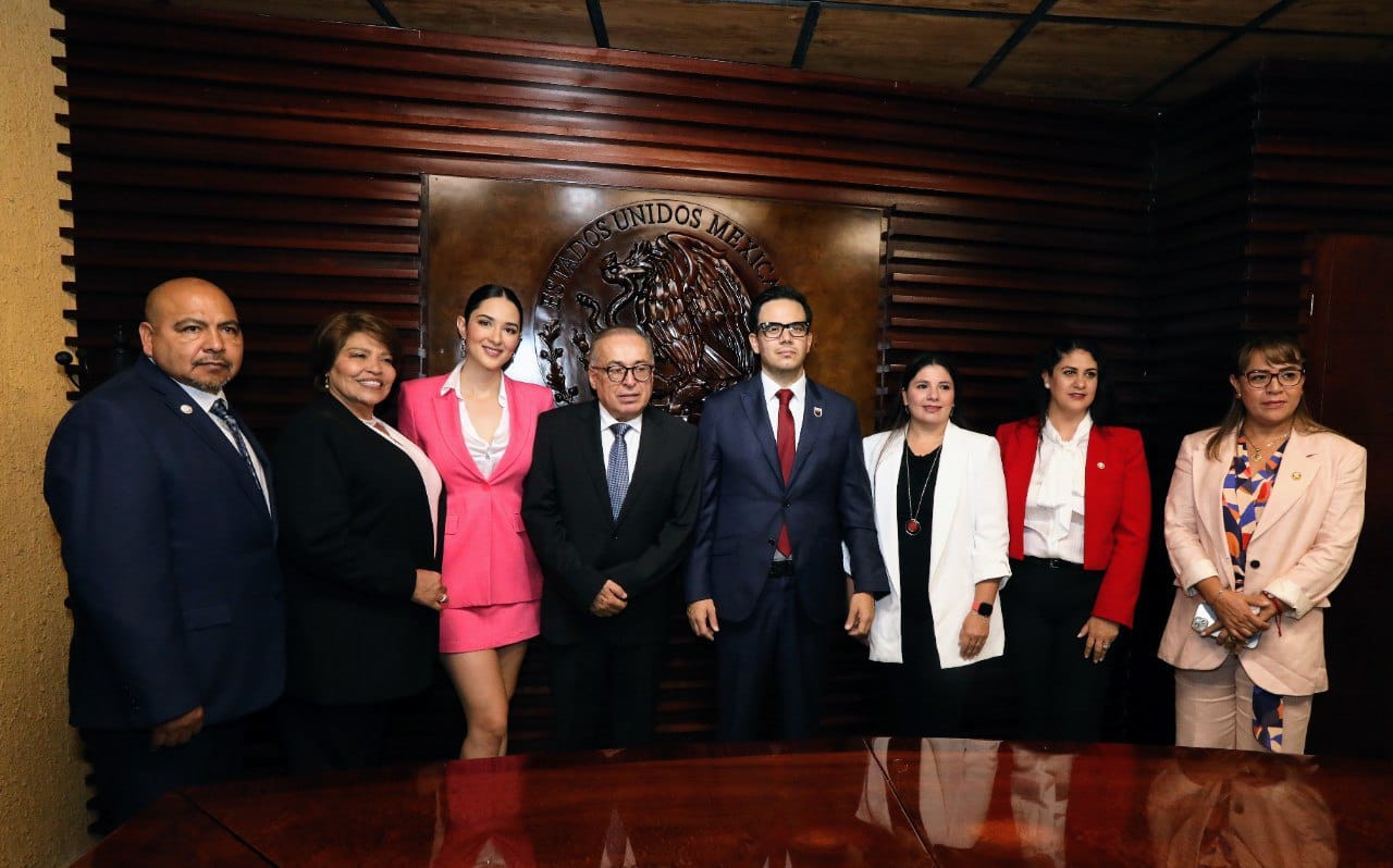 Entrega Gobernador David Monreal Segundo Informe a la LXIV Legislatura