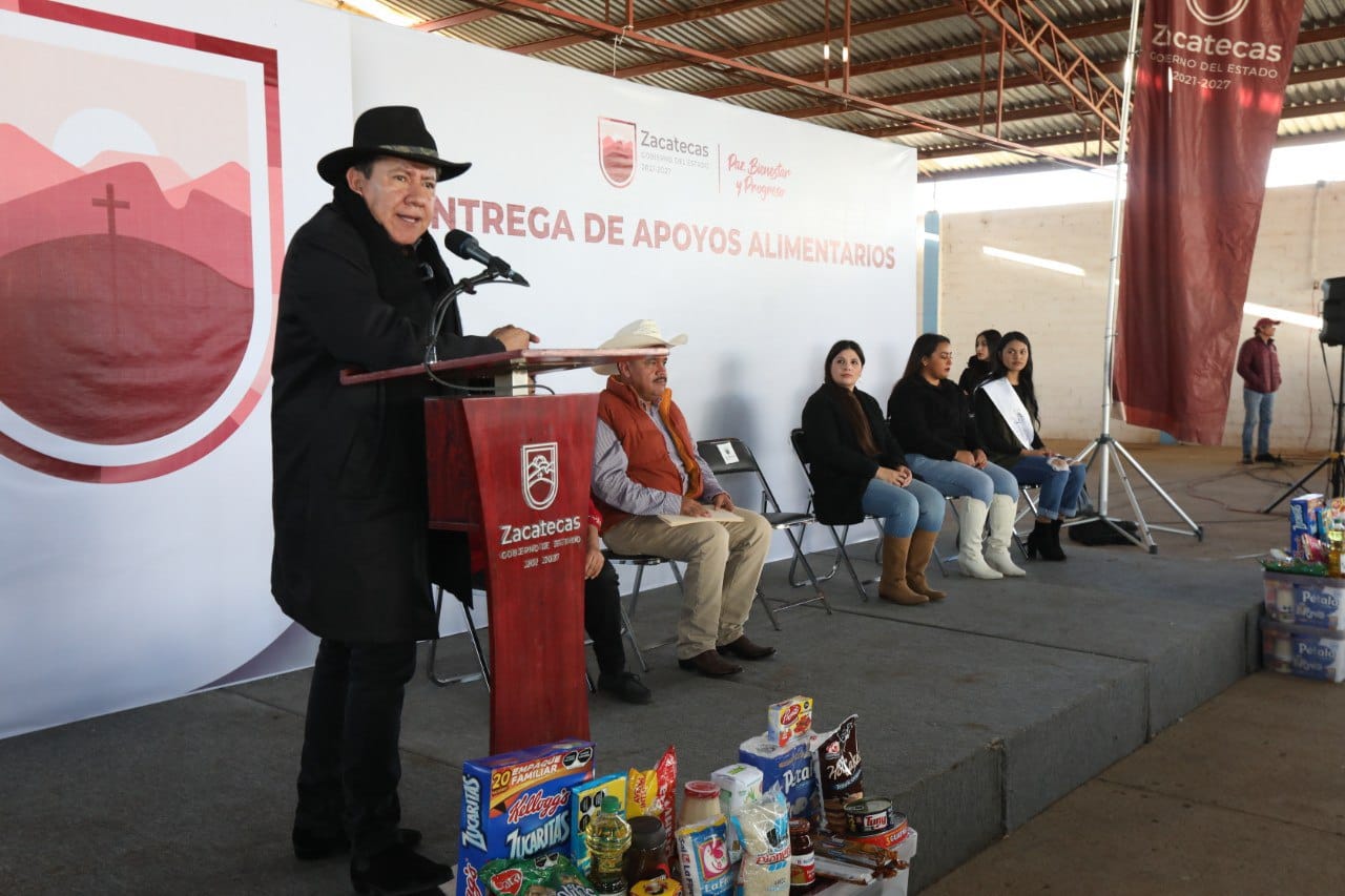 Para aminorar estragos de la sequía, Gobernador David Monreal lleva Apoyos Alimentarios para el Bienestar a Río Grande