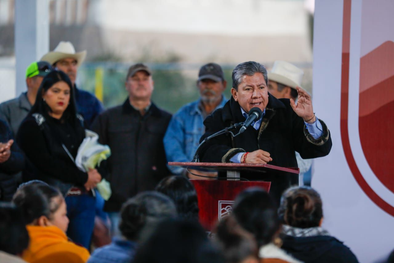 Entrega David Monreal apoyos alimentarios a familias afectadas de Jiménez del Teul, Chalchihuites y Sombrerete