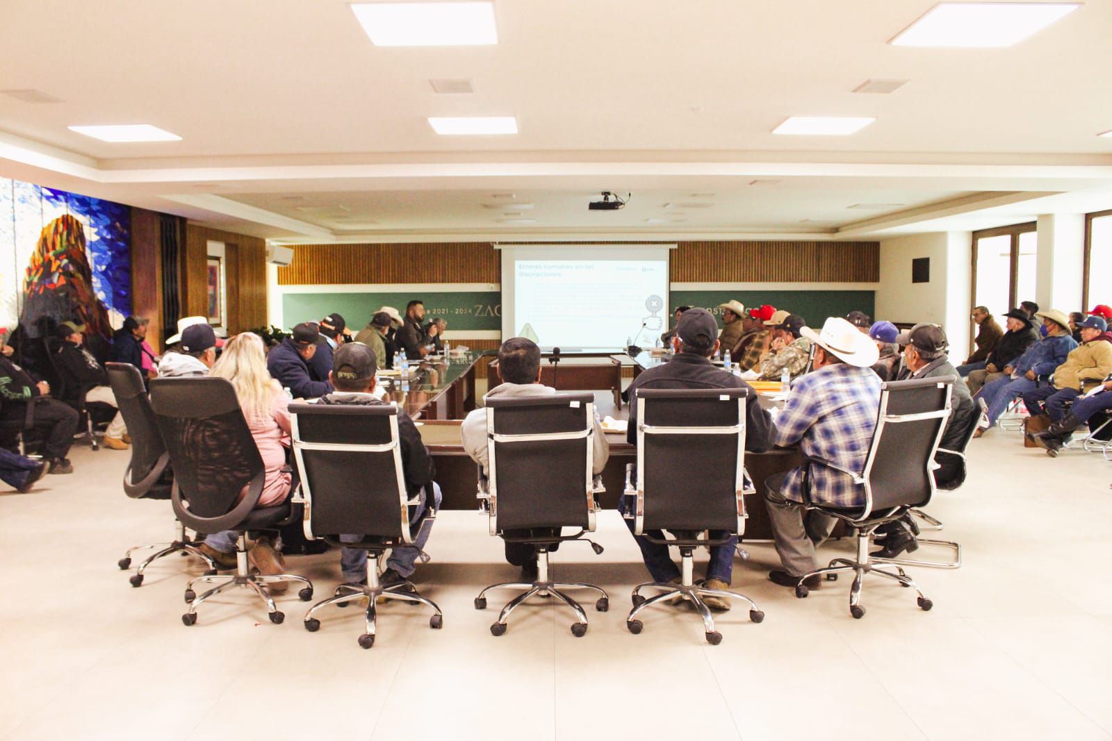 CONTINÚAN ACTIVIDADES DEL PROGRAMA DE CAPACITACIÓN CON EL TALLER DE CULTURA CONTRIBUTIVA Y ASESORÍA ESPECIALIZADA