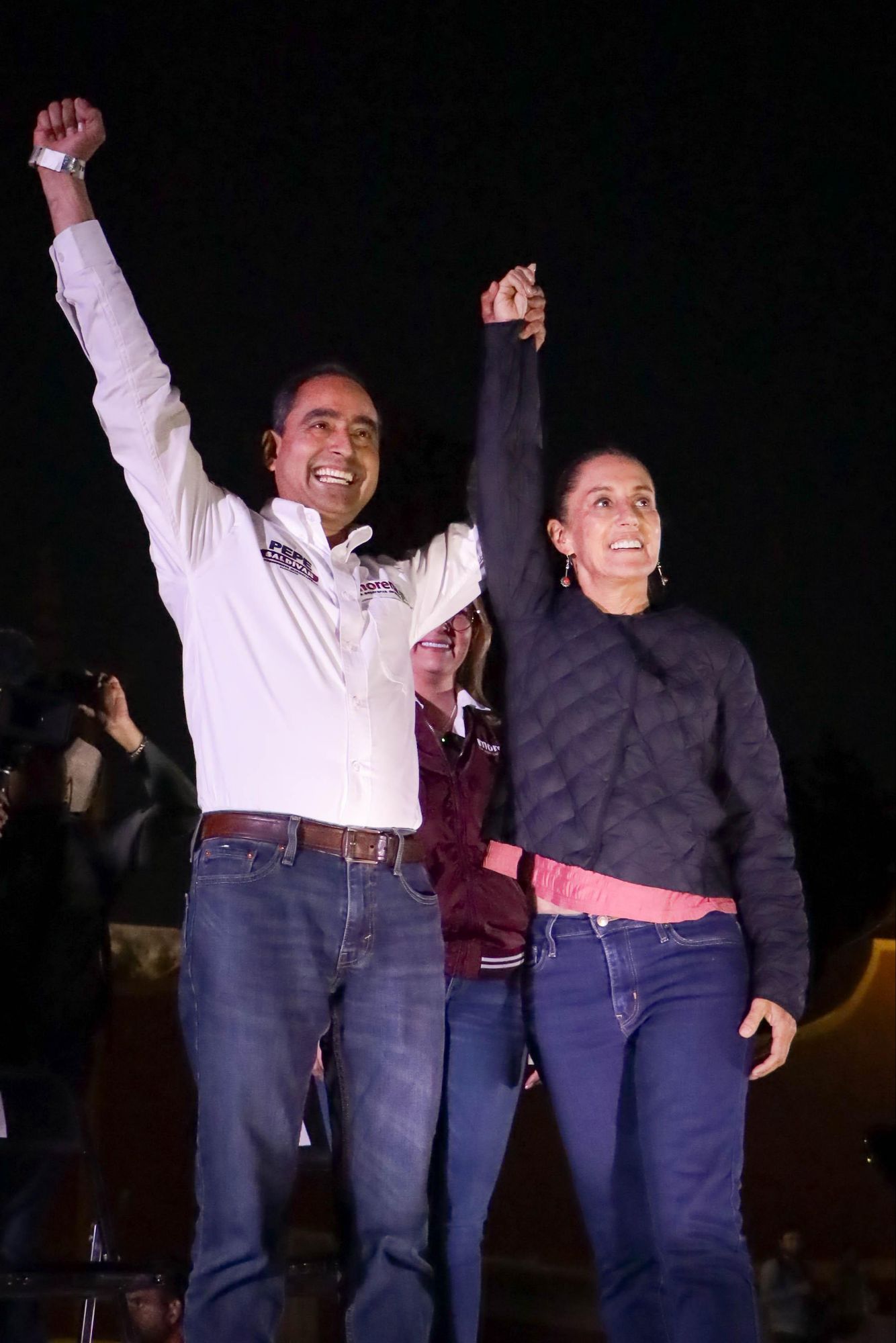 Reúnen Claudia y Pepe a miles, en el Jardín Juárez