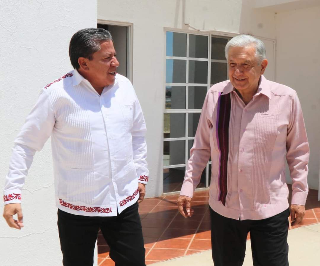 Evalúan Presidente de la República y Gobernador avances en la universalización de los servicios de salud en Zacatecas