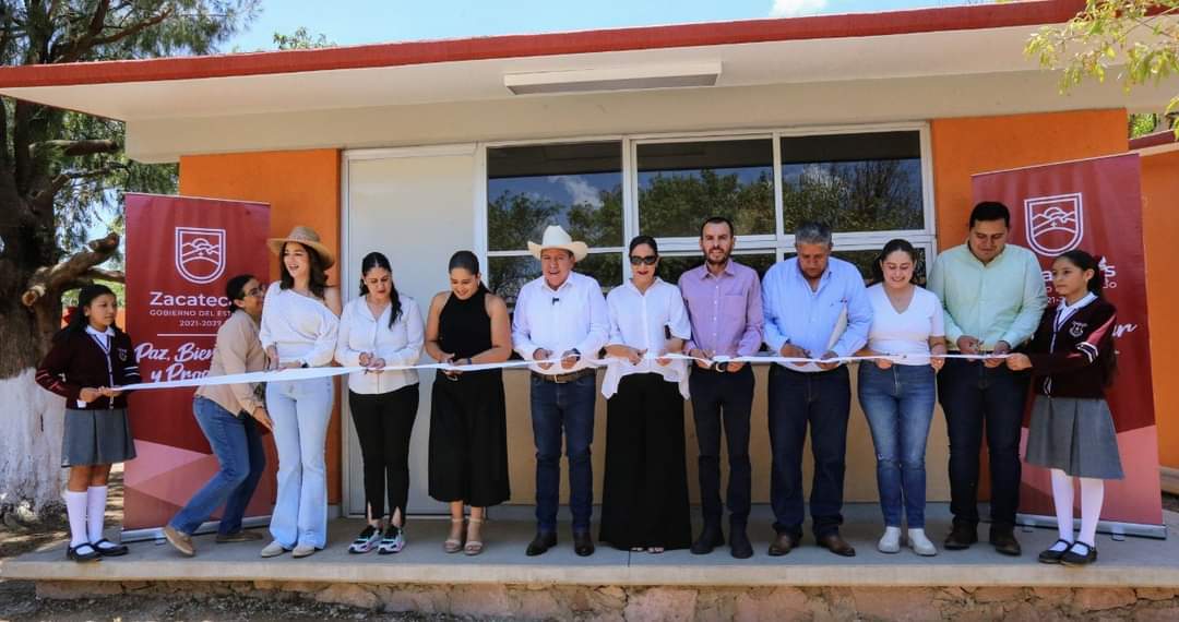 Estudiantes de La Zacatecana ya tienen escuela más amplia y segura; David Monreal inaugura nuevos espacios 