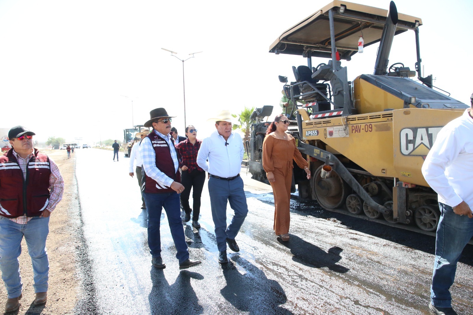 Rehabilita Gobernador David Monreal vialidades y carreteras de Fresnillo con 23.6 mdp