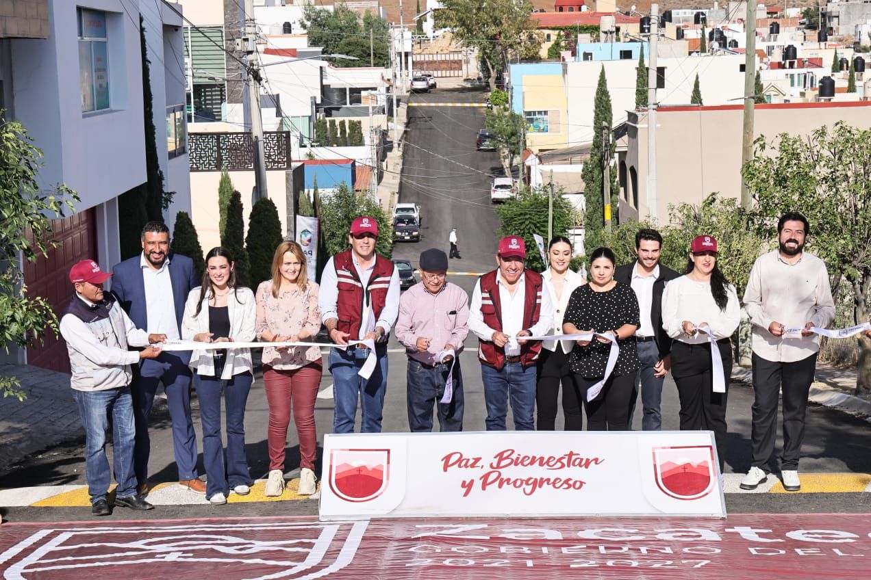 En Zacatecas, la obra no se detiene; mejora Gobernador David Monreal Ávila vialidades en Guadalupe y la capital