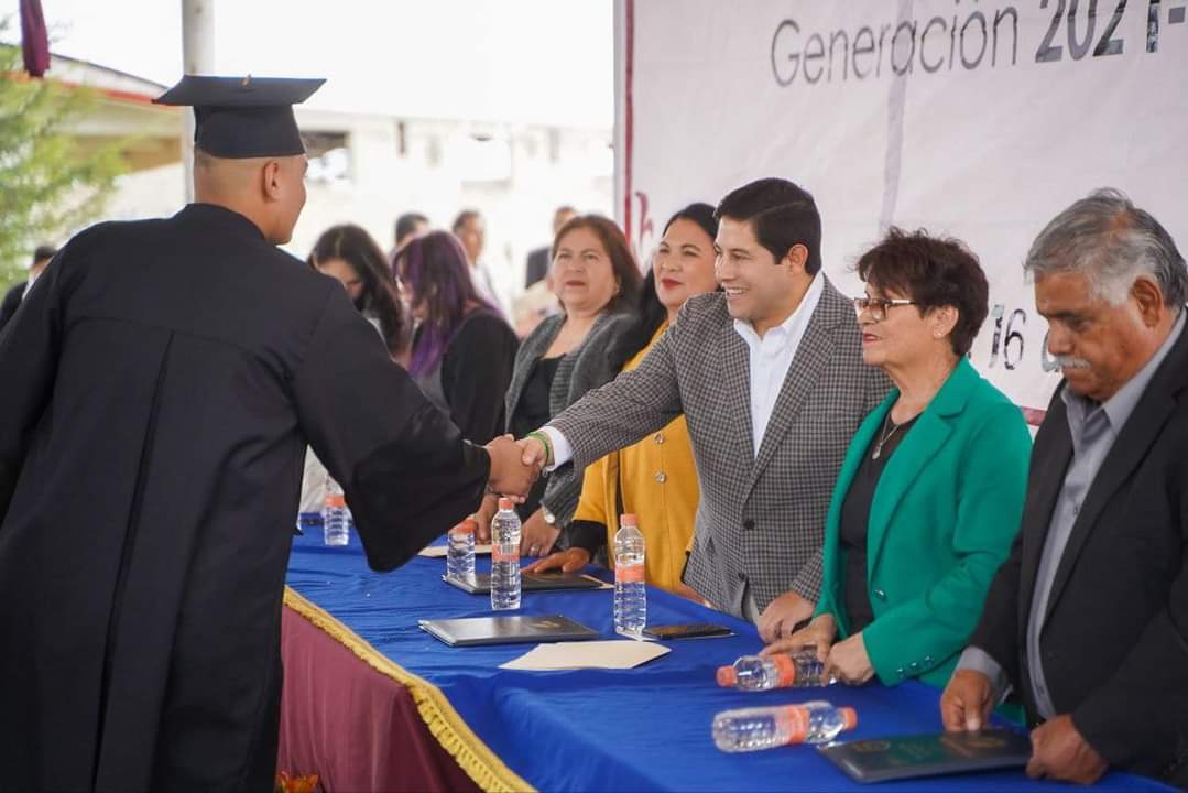 SE GRADÚAN ESTUDIANTES DE LA ESCUELA SECUNDARIA GENERAL NO. 04 «JUAN PABLO GARCÍA»