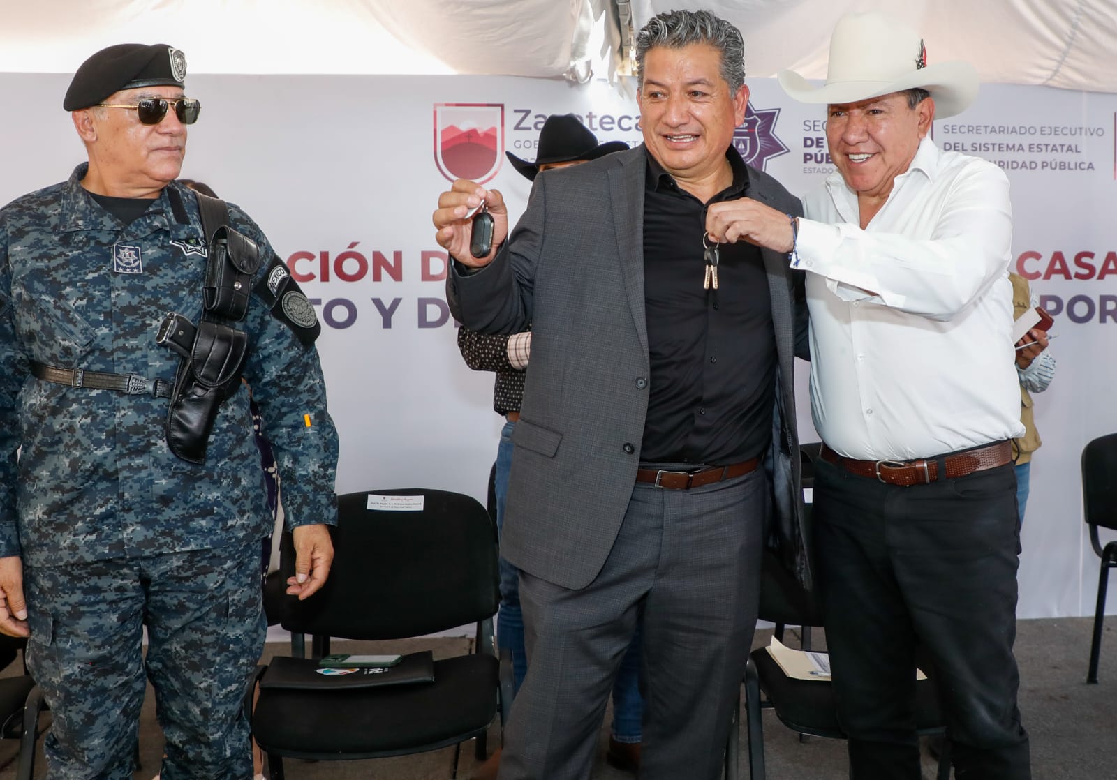 Fortalece Gobernador David Monreal la seguridad con infraestructura, uniformes y mejoras salariales a las policías municipales del sur de Zacatecas