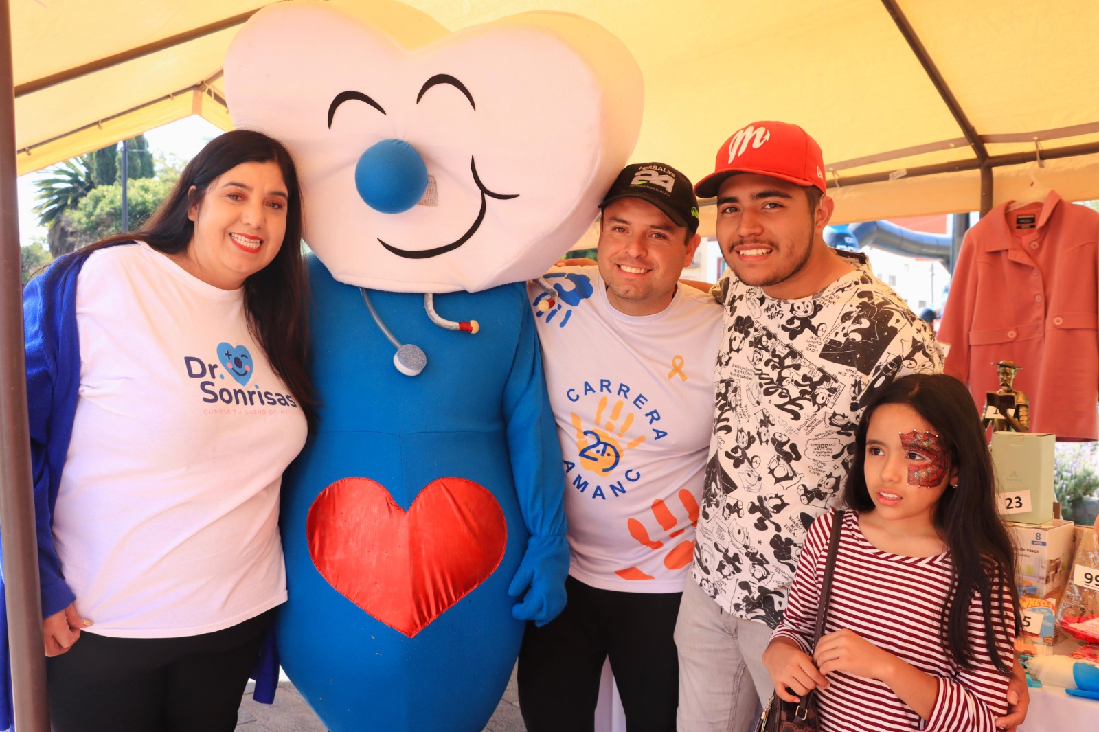 MIGUEL VARELA Y KARLA ESTRADA SE SUMAN A LA CARRERA CONTRA EL CÁNCER ORGANIZADA POR AMANC