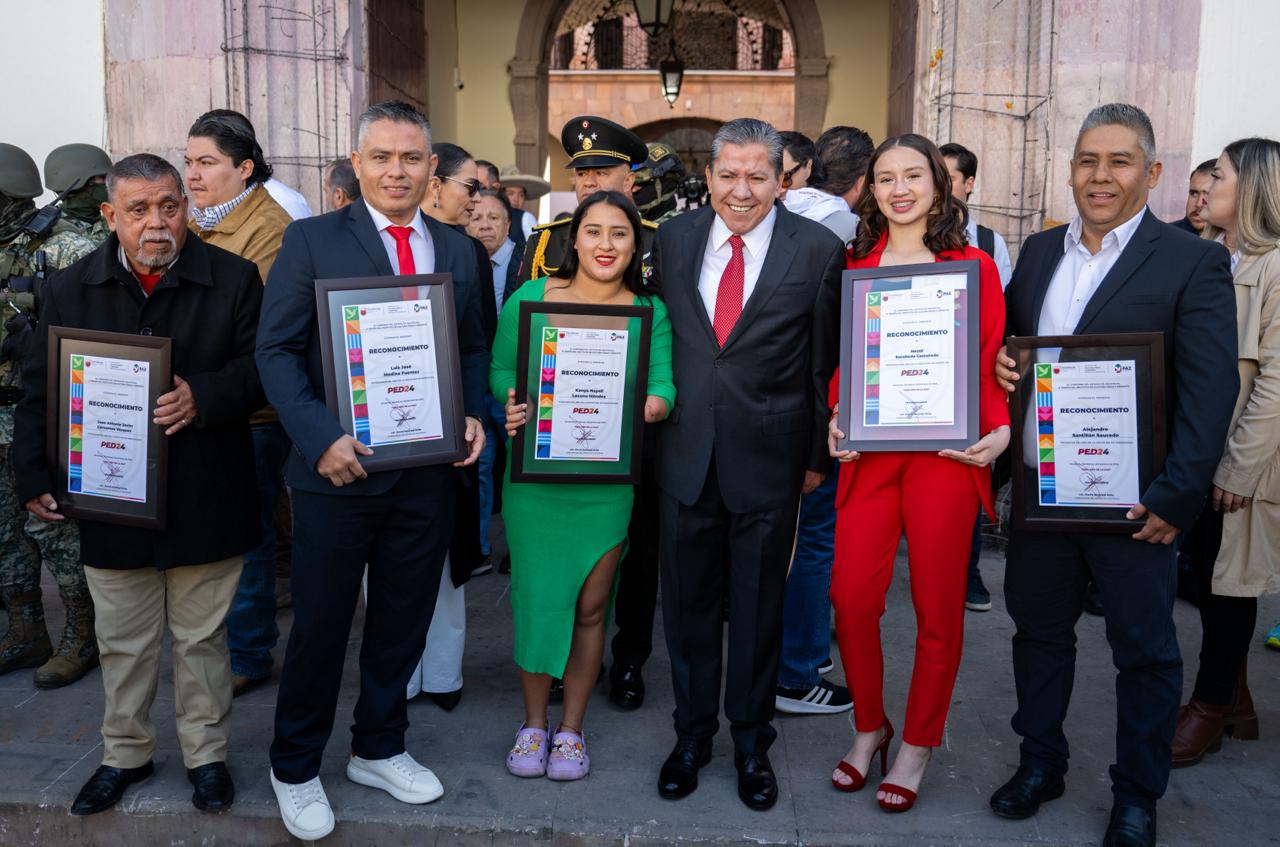 Entrega Gobernador David Monreal Ávila el Premio Estatal del Deporte 2024