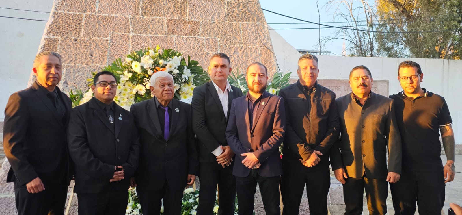 LOGIAS MASÓNICAS Y AYUNTAMIENTO CONMEMORAN A BENITO JUÁREZ EN SU CCXIX ANIVERSARIO